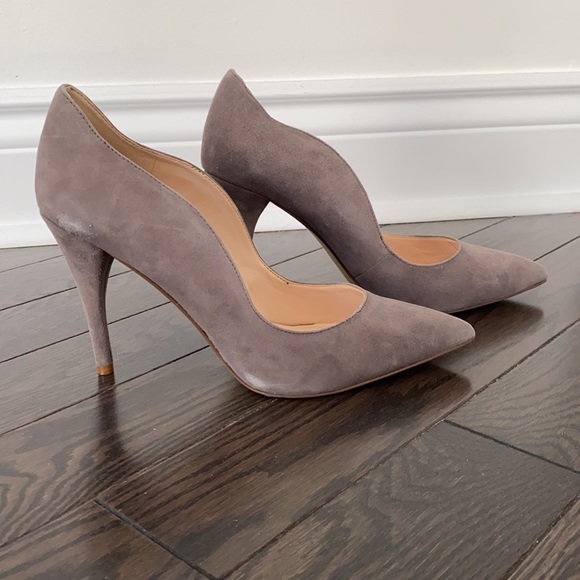 Nine West Pointed Grey suede pumps - Picture 2 of 7